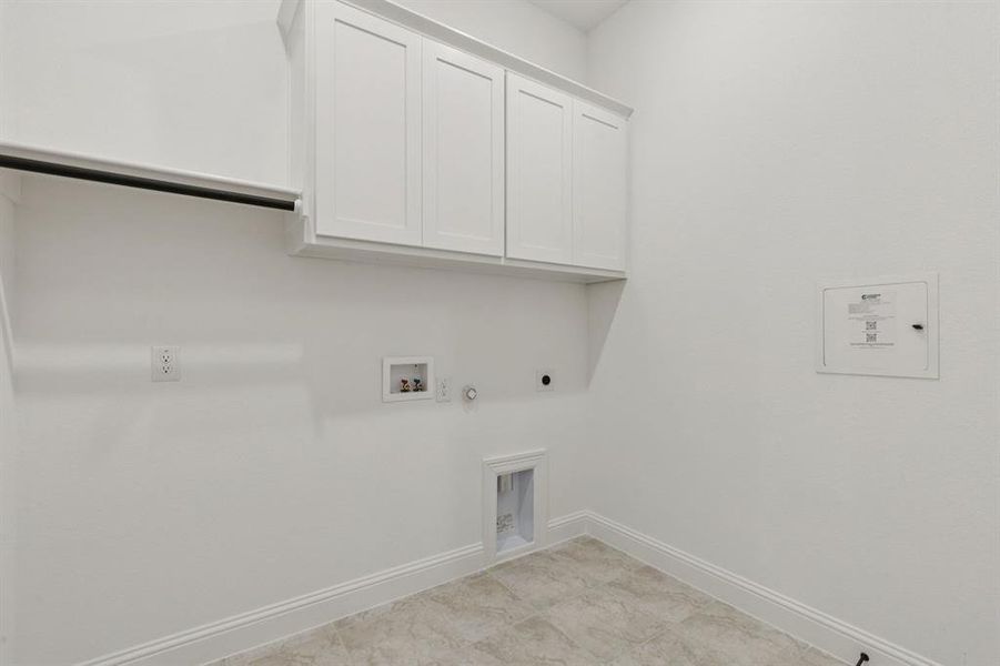 27-9717Flourishing_027