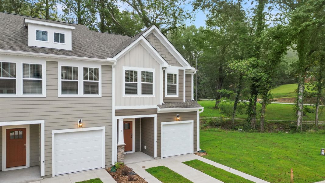 Notable street presence with tasteful elevation and thoughtful landscaping Notable street presence with tasteful elevation and thoughtful landscaping