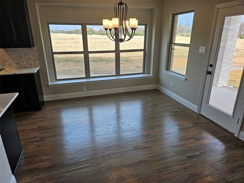 Spacious, unfurnished interior of a new home in Pecan Grove, Whitesboro (Image 16).