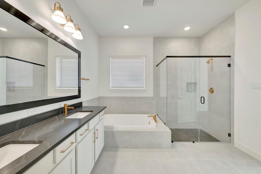 Furnished interior view inside a new home in Brookewater 55’ Homesites, Rosenberg (Image 11).