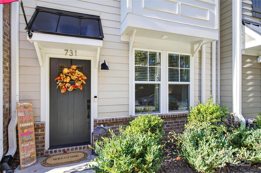 With Upscale Craftsman-Style Townhomes With Upscale Craftsman-Style Townhomes