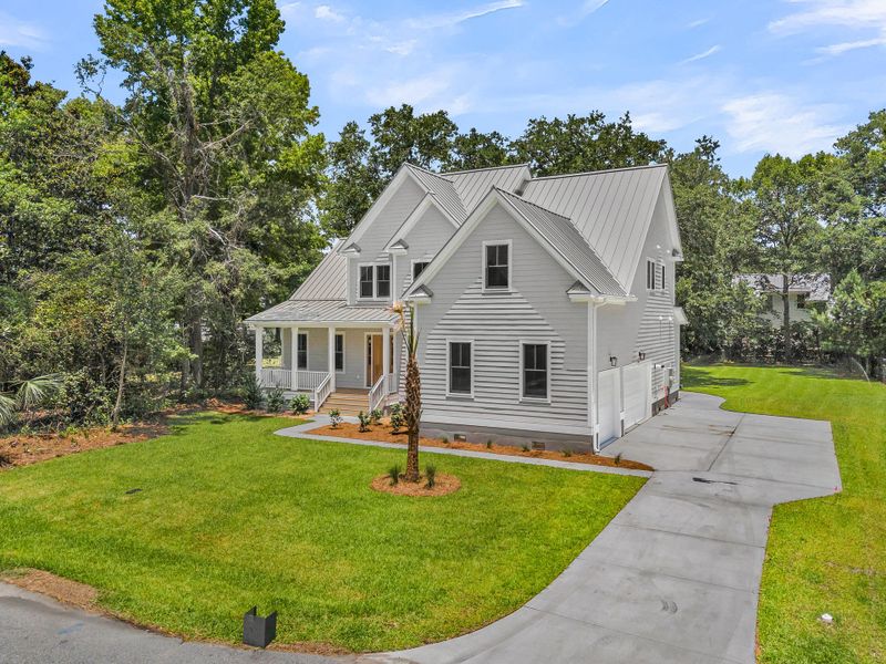 Front exterior of a new home in , Mount Pleasant, SC, highlighting curb appeal (Image 30). Front exterior of a new home in , Mount Pleasant, SC, highlighting curb appeal (Image 30).