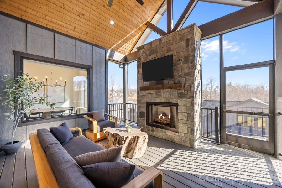 Image 39 of a home in .