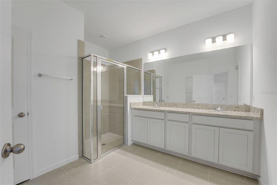 Furnished interior view inside a new home in Cypress Park Estates, Haines City (Image 12).