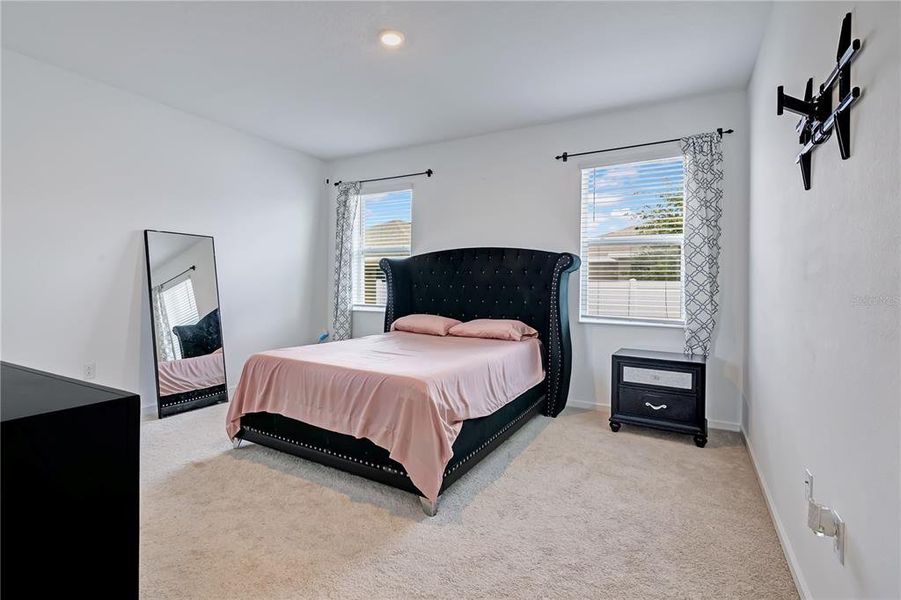 Furnished interior view inside a new home in Cypress Park Estates, Haines City (Image 17).