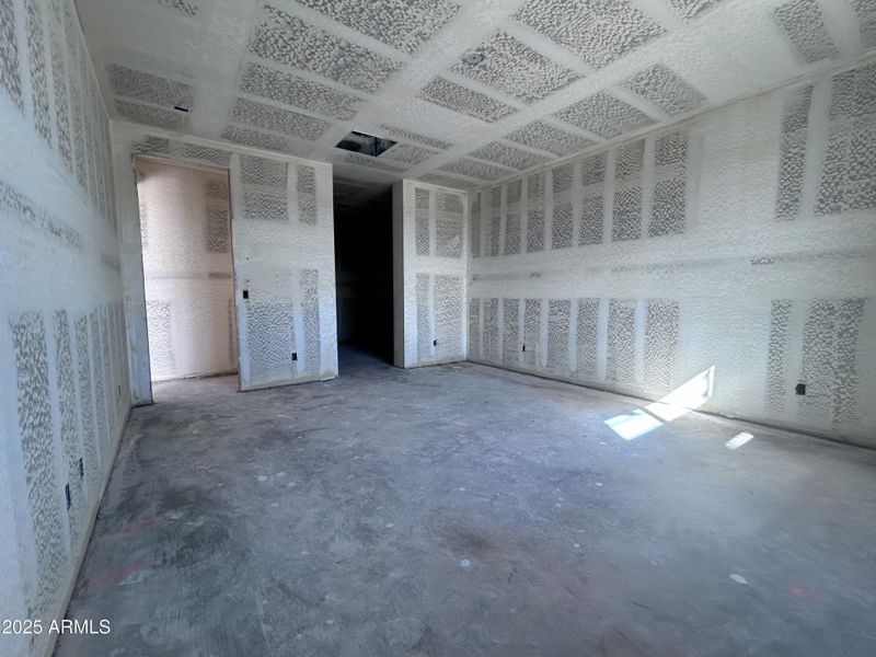 18 Primary Bedroom 18 Primary Bedroom