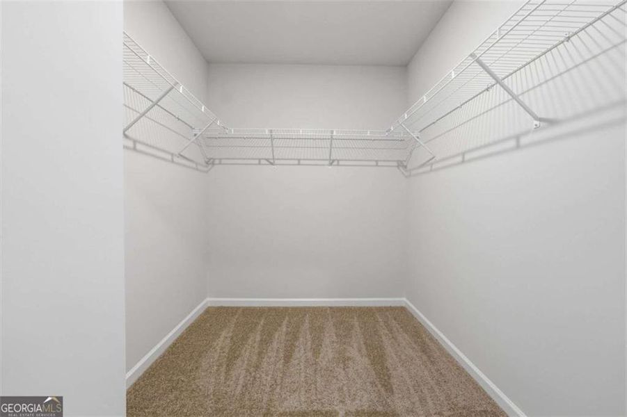Spacious, unfurnished interior of a new home in Parkway James, Snellville (Image 19). Spacious, unfurnished interior of a new home in Parkway James, Snellville (Image 19).