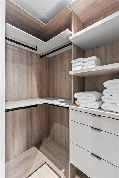 Close-up of interior finishes inside a home in , Tampa (Image 21). Close-up of interior finishes inside a home in , Tampa (Image 21).