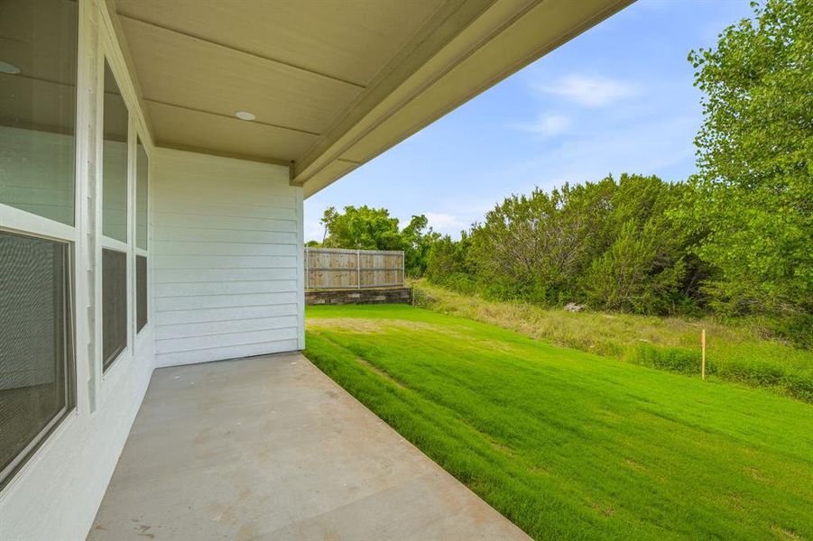Exterior details and patio area of a home in , Granbury (Image 3).