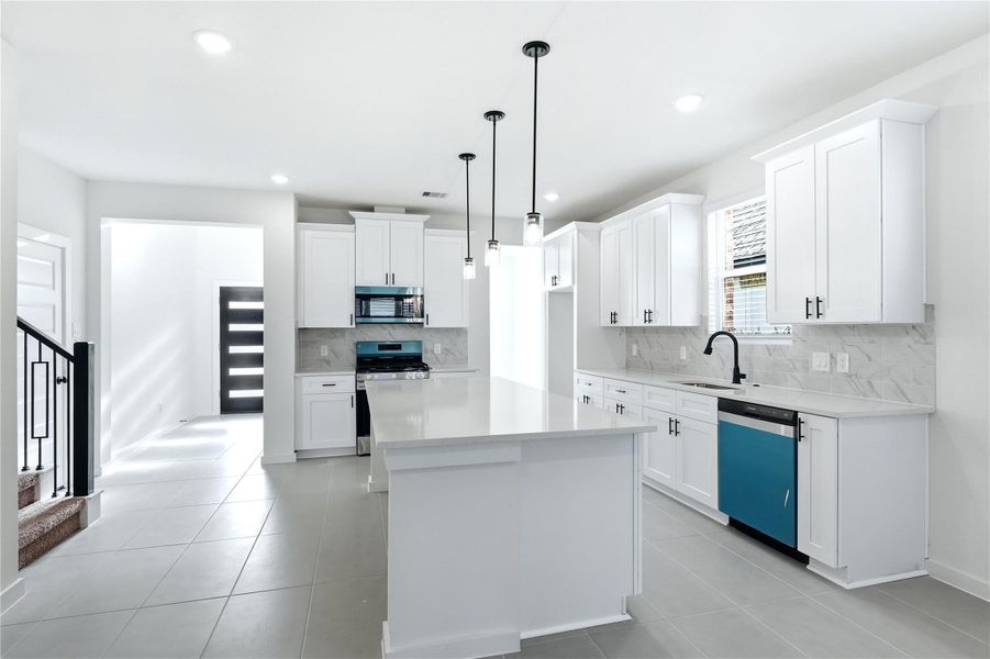 Furnished interior view inside a new home in Foxtail Palms, Manvel (Image 10).