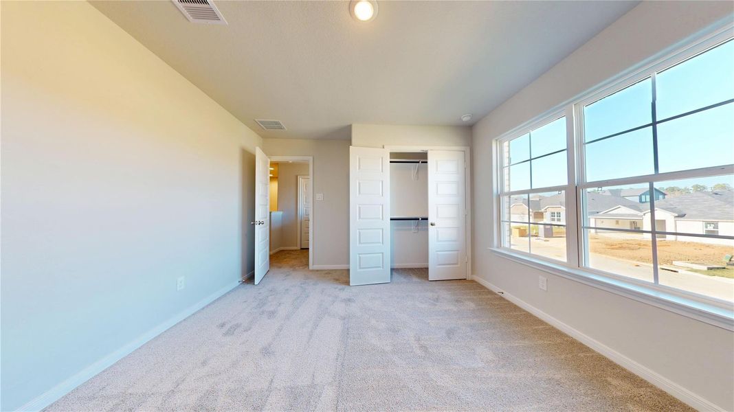 Spacious, unfurnished interior of a new home in Lexington Heights 50', Willis (Image 34).
