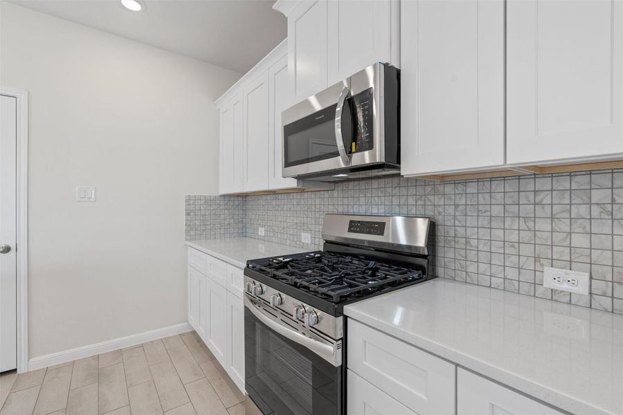 Furnished interior view inside a new home in Butler Farms, Liberty Hill (Image 8). Furnished interior view inside a new home in Butler Farms, Liberty Hill (Image 8).