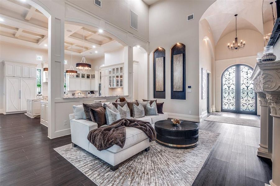 Furnished interior view inside a new home in , Cedar Hill (Image 17).