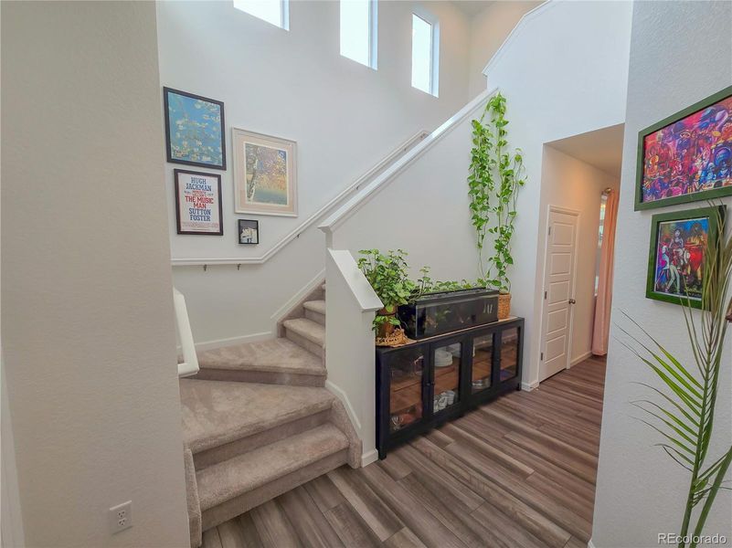Furnished interior view inside a new home in , Aurora (Image 34).