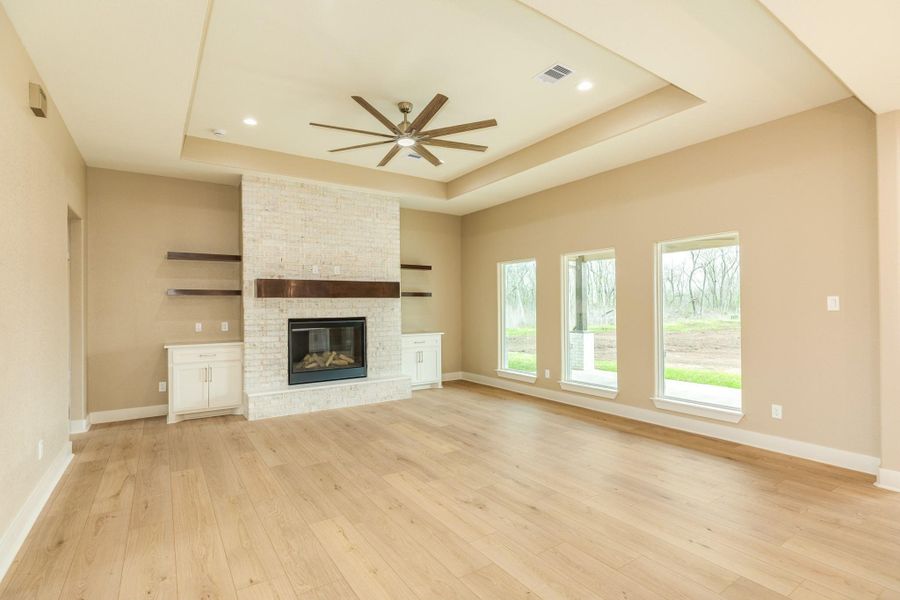 Spacious, unfurnished interior of a new home in , Richwood (Image 33).