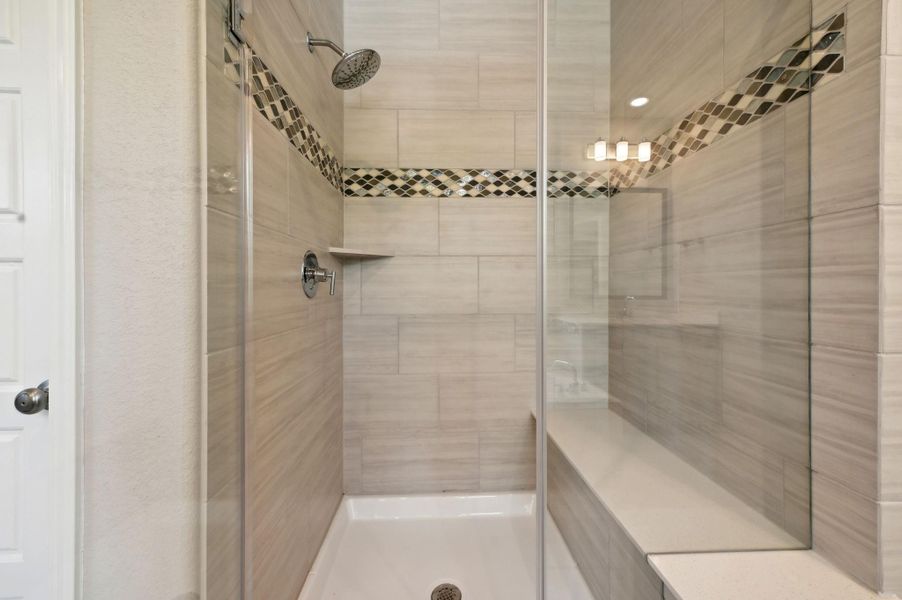 Photo is not of the actual home but is an inspirational photo of builder’s model home and may depict options, furnishings, and/or decorator features that are not included. Photo is not of the actual home but is an inspirational photo of builder’s model home and may depict options, furnishings, and/or decorator features that are not included.