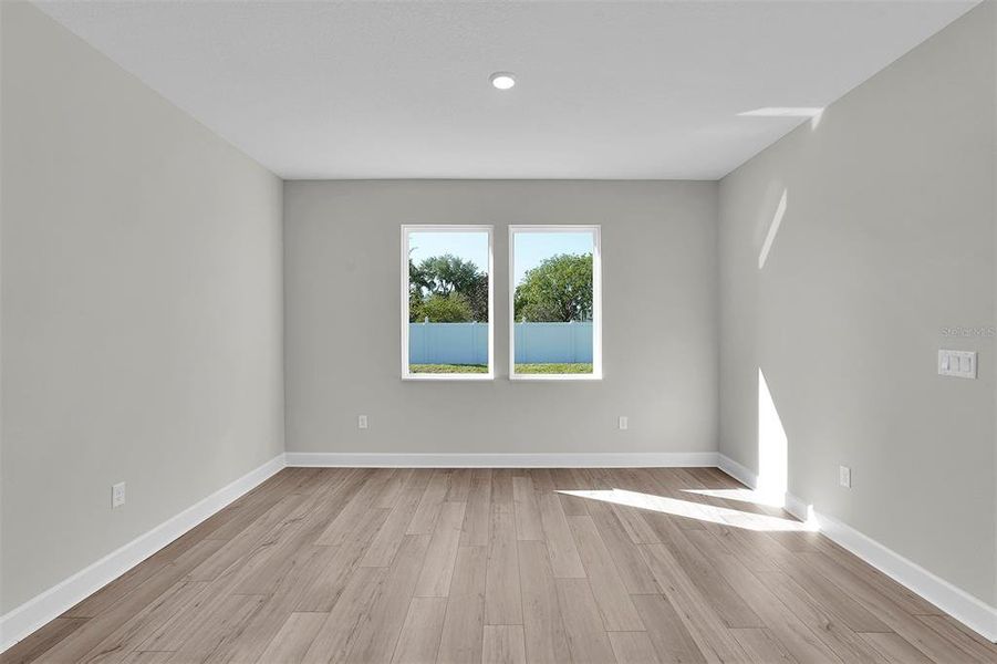 Spacious, unfurnished interior of a new home in , Palm Coast (Image 10).