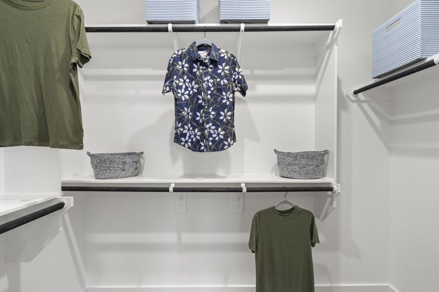 Close-up of interior finishes inside a home in Meridiana, Manvel (Image 19).