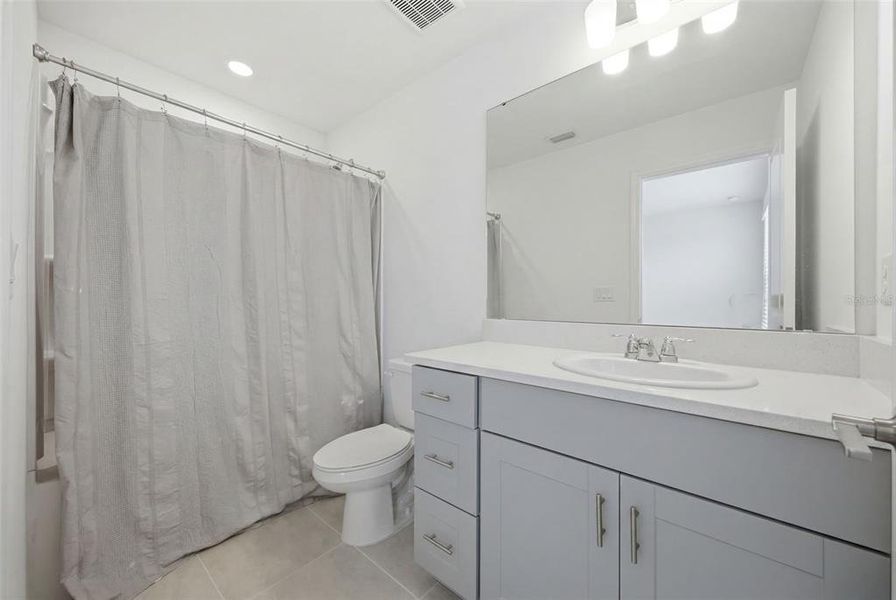 Furnished interior view inside a new home in , Bradenton (Image 5). Furnished interior view inside a new home in , Bradenton (Image 5).