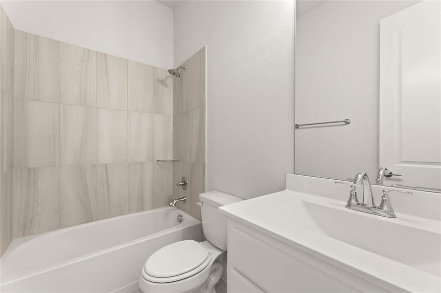 1015 Moss Grove-Bathroom-2 1015 Moss Grove-Bathroom-2