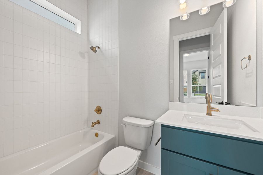 Furnished interior view inside a new home in Park Central, Georgetown (Image 16).