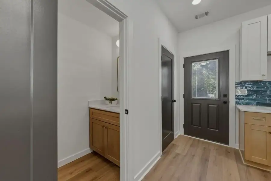 Furnished interior view inside a new home in , Atlanta (Image 15).