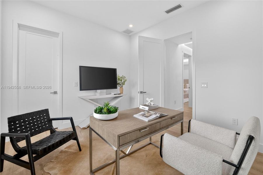 Furnished interior view inside a new home in , Fort Lauderdale (Image 7).