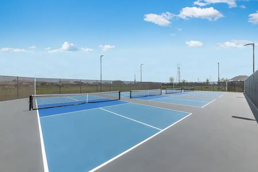 Community amenities in Trillium, Richmond (Image 39).