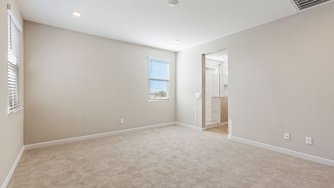Spacious, unfurnished interior of a new home in Talinn Towns at Desert Ridge, Phoenix (Image 27).