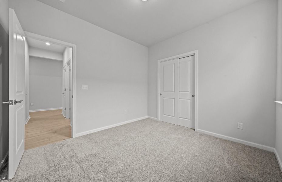 Spacious, unfurnished interior of a new home in Sweetwater Hills, Moore (Image 23). Spacious, unfurnished interior of a new home in Sweetwater Hills, Moore (Image 23).