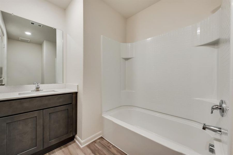 Furnished interior view inside a new home in Logan Square, Fort Worth (Image 4).
