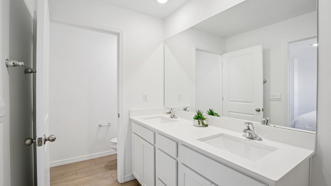 Furnished interior view inside a new home in Angeline, Land O' Lakes (Image 27).
