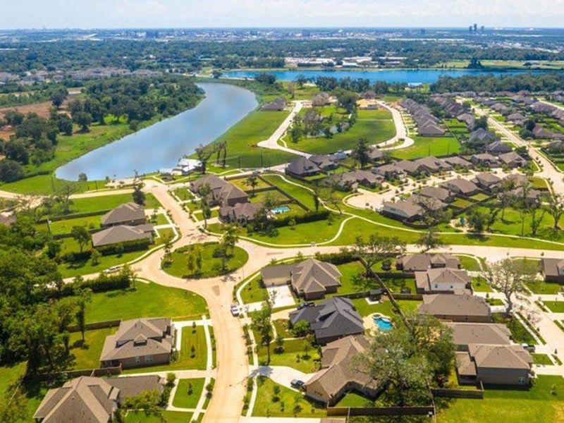 Image 29 of a home in Woodshore.