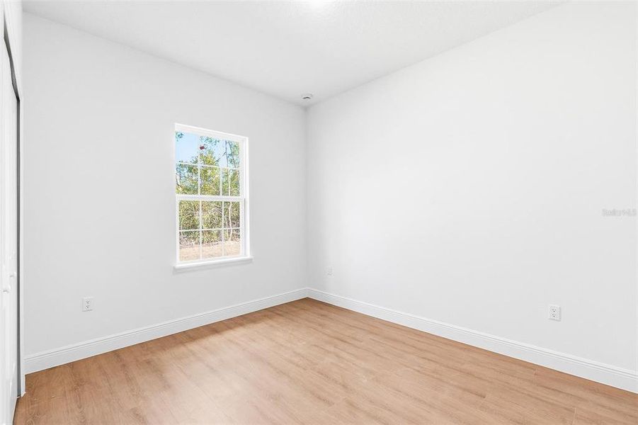 Spacious, unfurnished interior of a new home in , Ocala (Image 24).