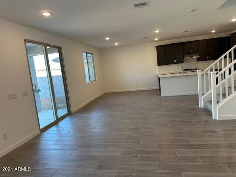 kitchen, great rm & dining area