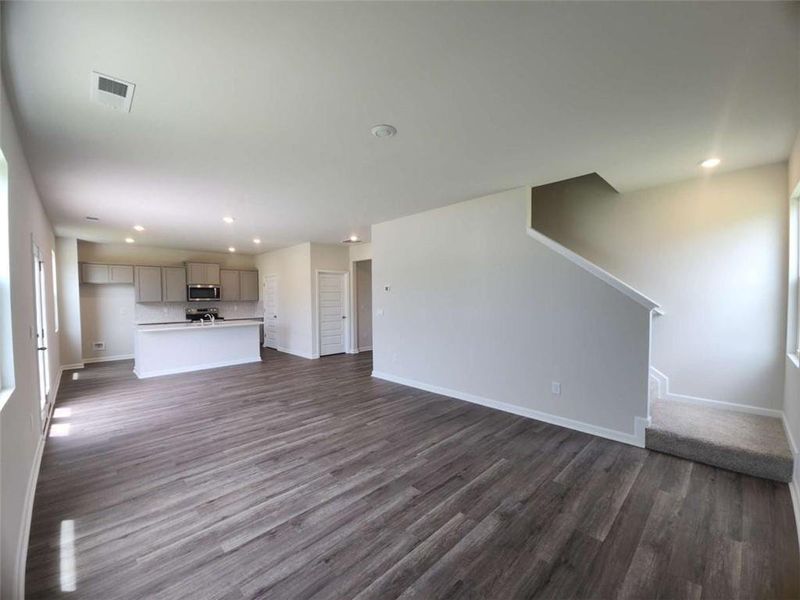 Spacious, unfurnished interior of a new home in Cedar Ridge - Locust Grove Station, Locust Grove (Image 11). Spacious, unfurnished interior of a new home in Cedar Ridge - Locust Grove Station, Locust Grove (Image 11).