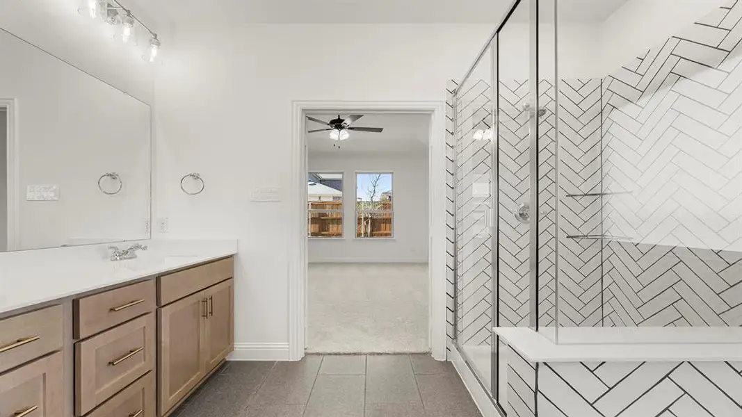 22. 2419 Liberty - Bath (4)