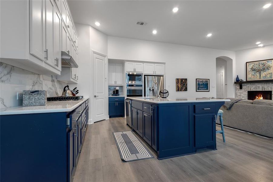Furnished interior view inside a new home in , Van Alstyne (Image 7).