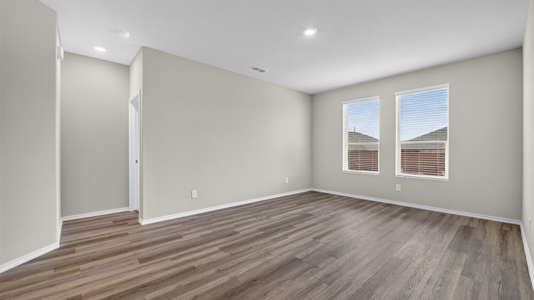 Spacious, unfurnished interior of a new home in Legado, Cleburne (Image 17). Spacious, unfurnished interior of a new home in Legado, Cleburne (Image 17).
