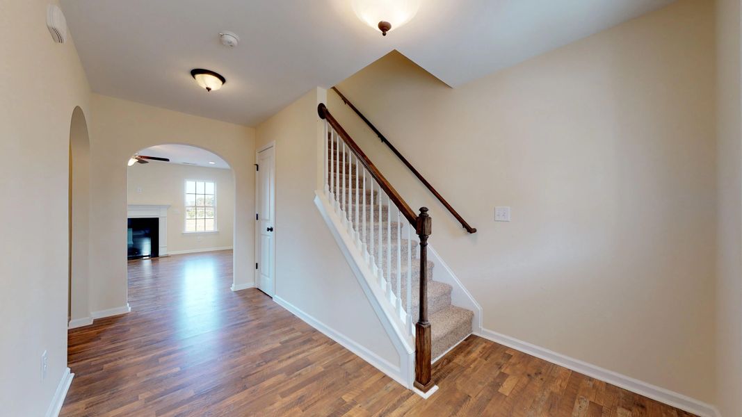 Representative unfurnished interior of a home built from the Rockbridge by Bill Clark Homes in Davenport Farms, Winterville (Image 23).