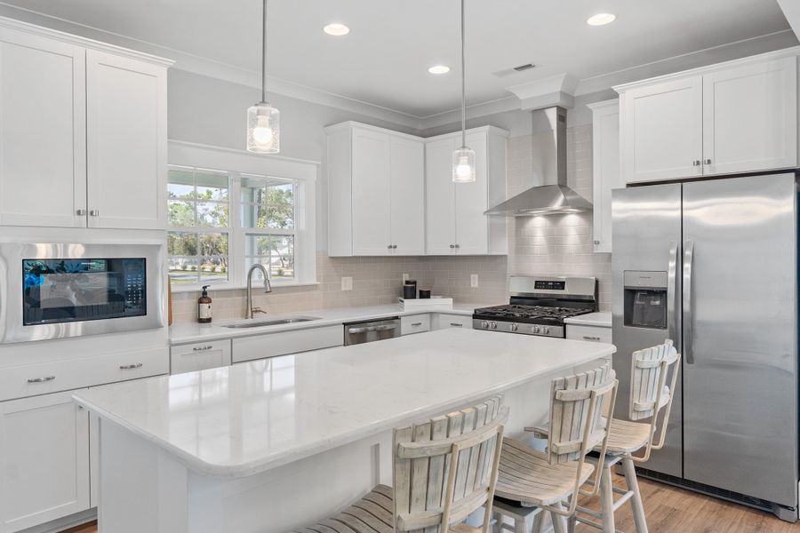 Representative furnished interior of a home built from the Grantville by Bill Clark Homes in The Sanctuary at Sunset Beach, Sunset Beach (Image 16).