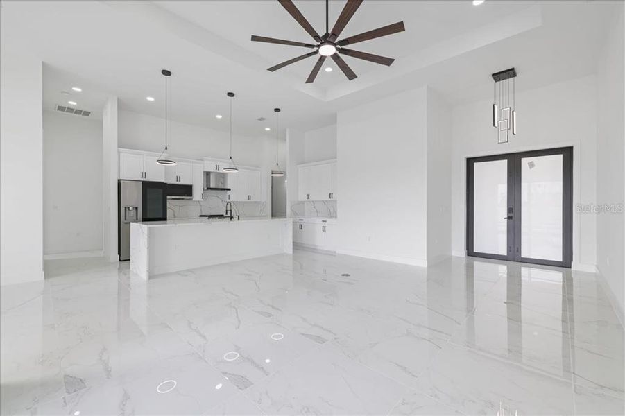 Spacious, unfurnished interior of a new home in , Port Charlotte (Image 26).