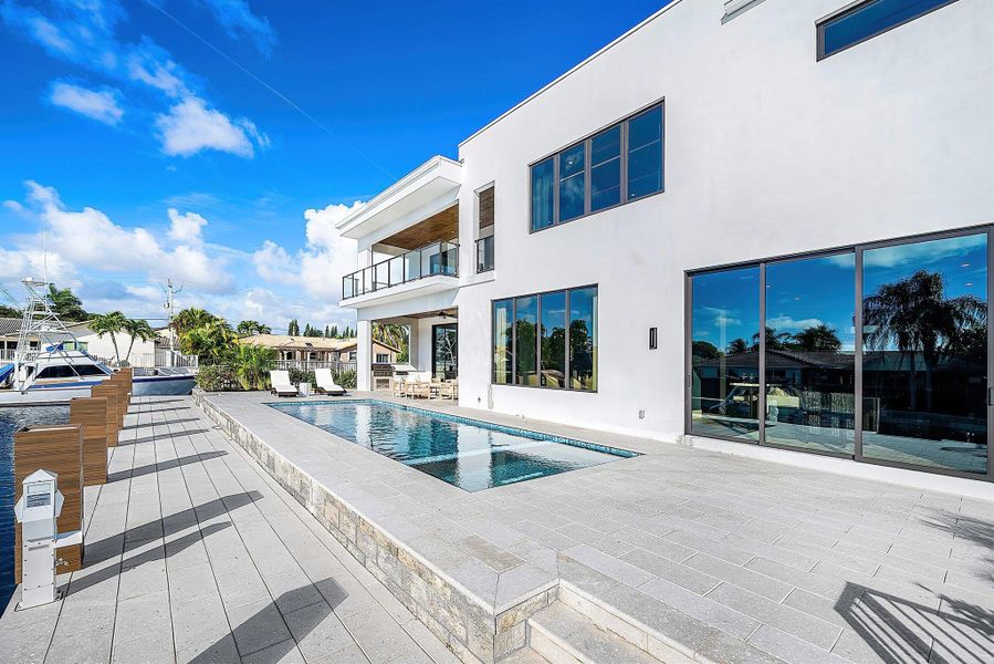 Exterior details and patio area of a home in , Boca Raton (Image 3).