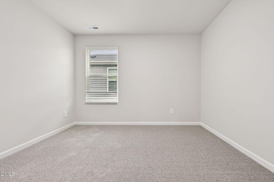 22-web-or-mls-Raleigh - Oak Manor - 608