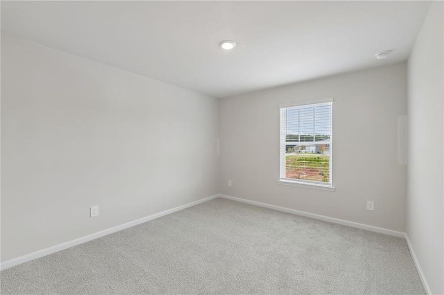 Spacious, unfurnished interior of a new home in Martin Springs - Estate Series, Lawrenceville (Image 39).