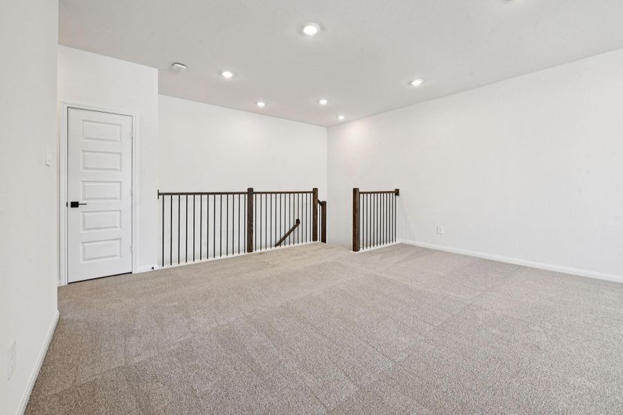 Spacious, unfurnished interior of a new home in Pinewood Trails - Luxe Series, Atascocita (Image 30). Spacious, unfurnished interior of a new home in Pinewood Trails - Luxe Series, Atascocita (Image 30).