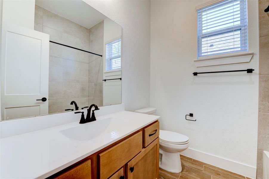 Furnished interior view inside a new home in The Woodlands Hills, Willis (Image 10). Furnished interior view inside a new home in The Woodlands Hills, Willis (Image 10).