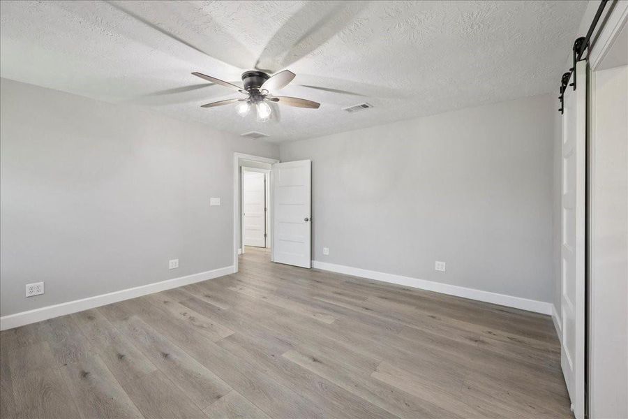 Spacious, unfurnished interior of a new home in , Orange (Image 11). Spacious, unfurnished interior of a new home in , Orange (Image 11).