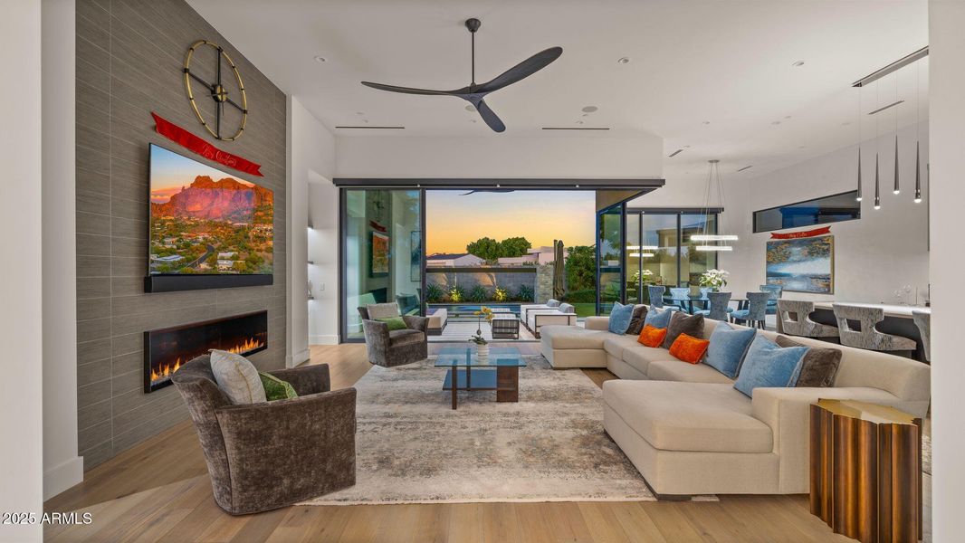 19-web-or-mls-TWILIGHT16