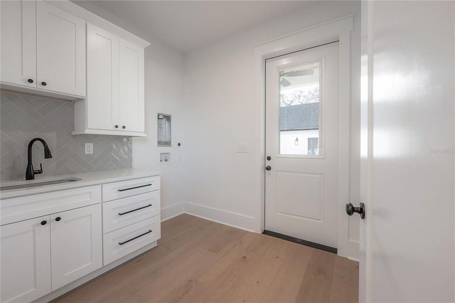 Furnished interior view inside a new home in , Tampa (Image 10).